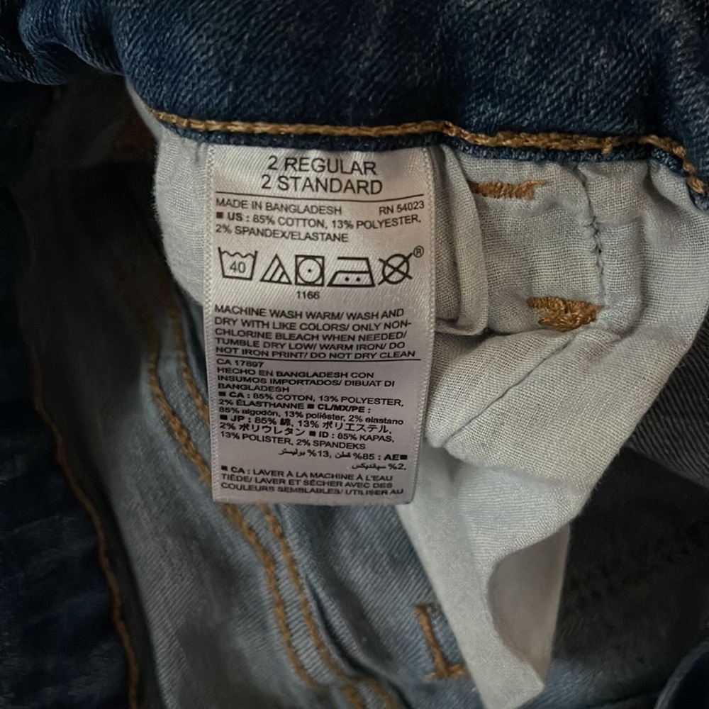 OLD NAVY MID-RISE ROCKSTAR JEANS - Picture 4 of 5